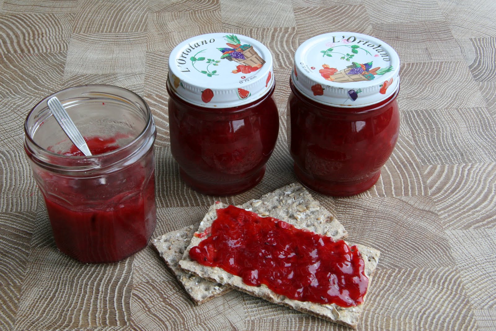 De keuken van Johanna Rode bessenrabarber jam