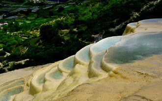 limestone basins at Huanglong China