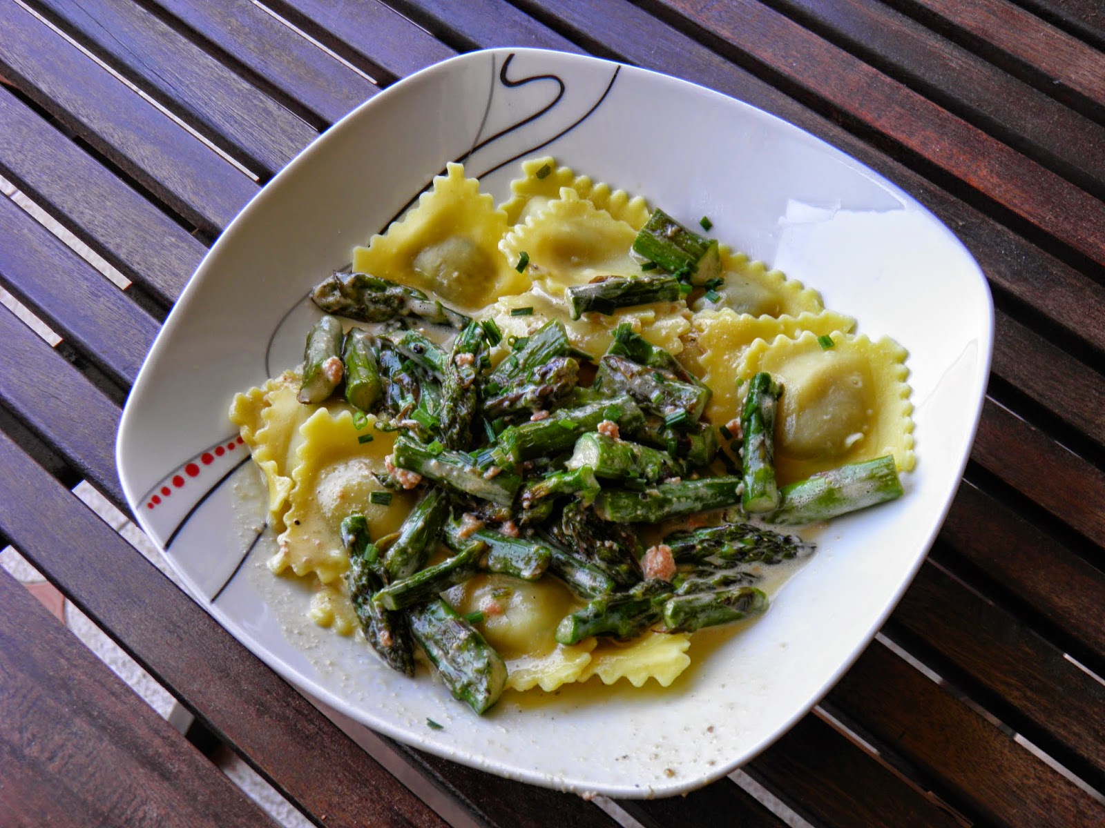 Pasta Con Trigueros Al Foie