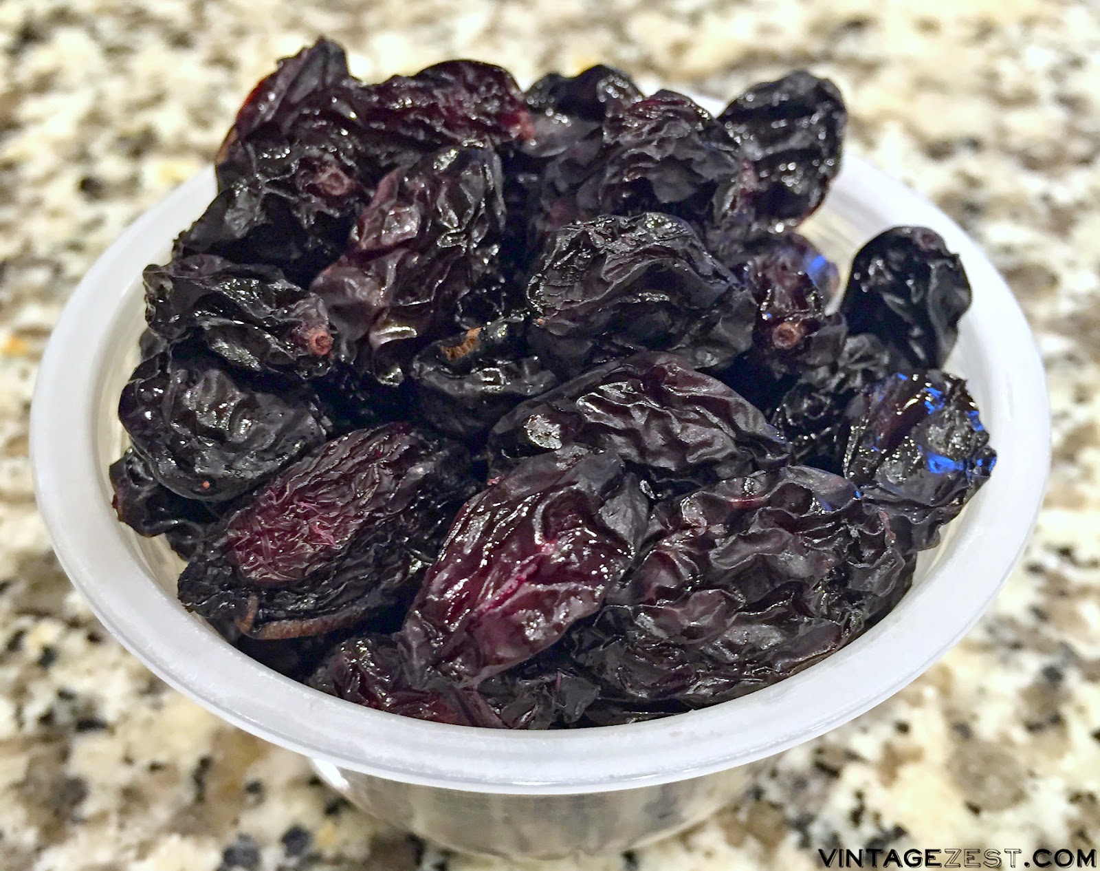 Homemade Raisins on Diane's Vintage Zest #recipe #food #healthy