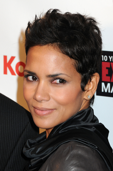 Halle Berry Hairstyles