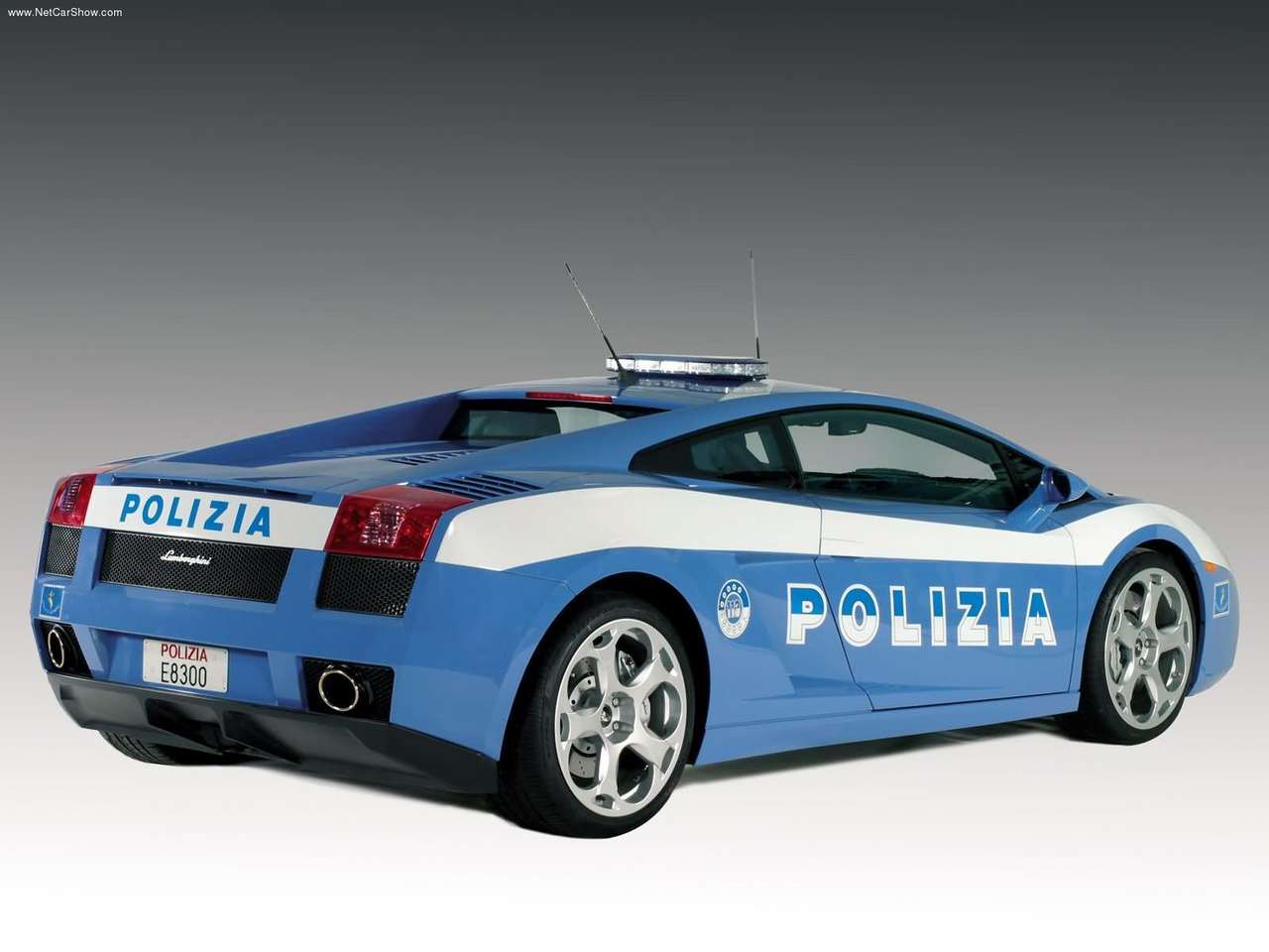 Lambo+cop+car