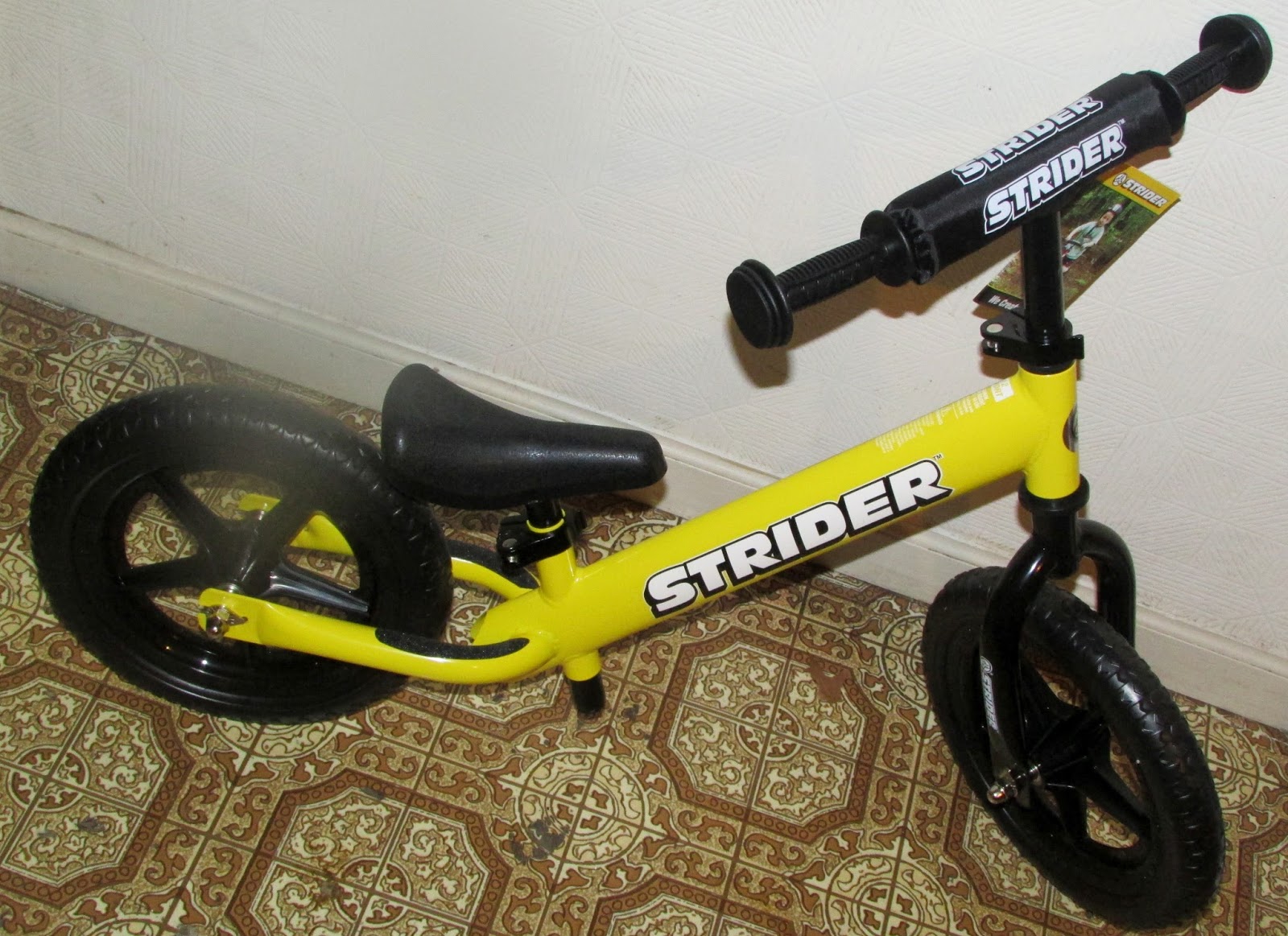 Heck Of A Bunch Strider 12 Sport Balance Bike Review