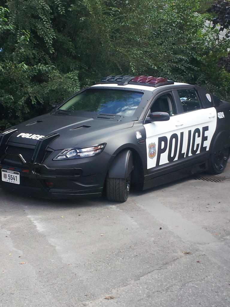 Vehiculo de la policia de Detroit que veremos en Robocop 2013 Vehiculo de la policia de Detroit que veremos en Robocop 2013