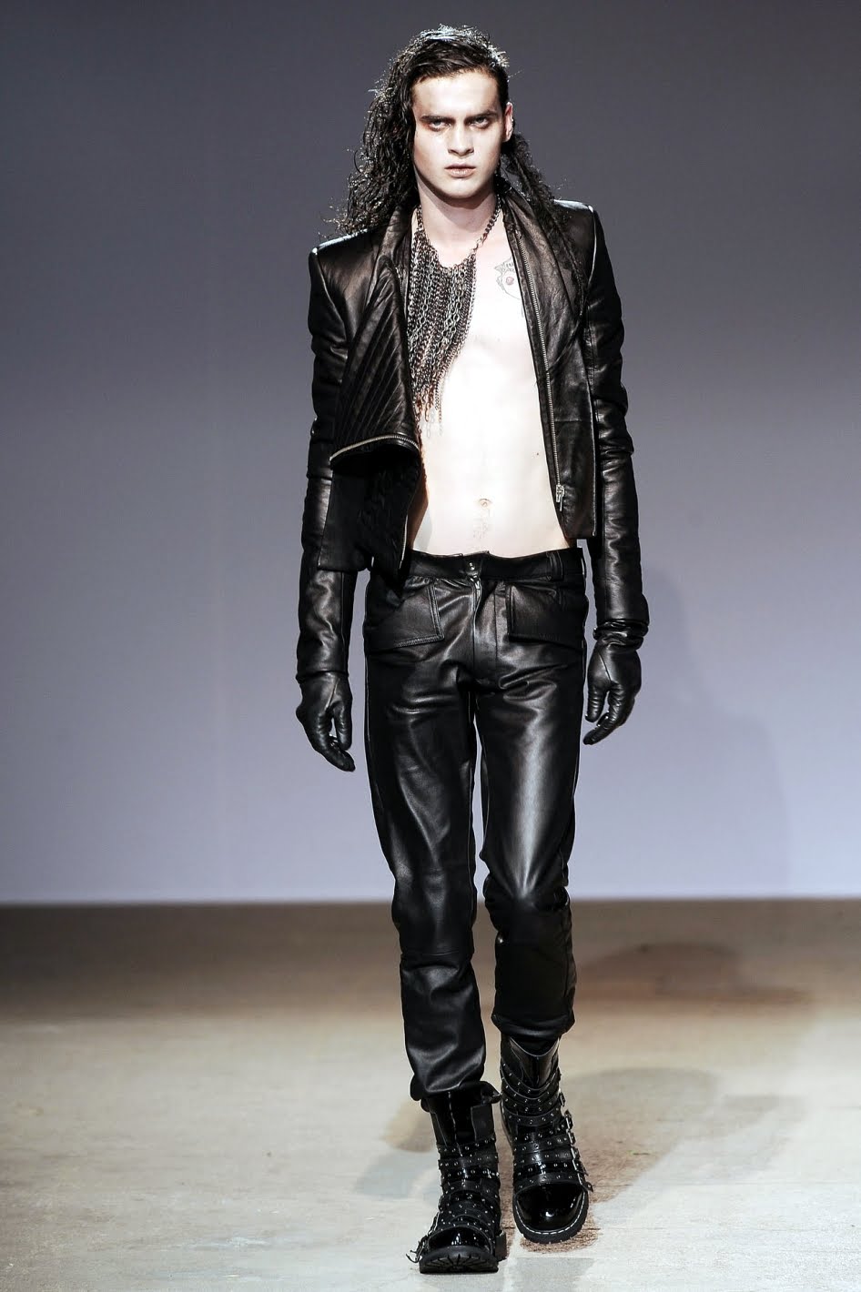 gareth pug gareth pugh junglekey co uk image gareth pug gareth pugh junglekey co uk image