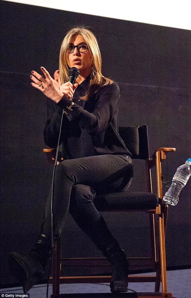 The Celebrities Secrets&rsquo; To Get Perfect Bodies: Jennifer Aniston gained