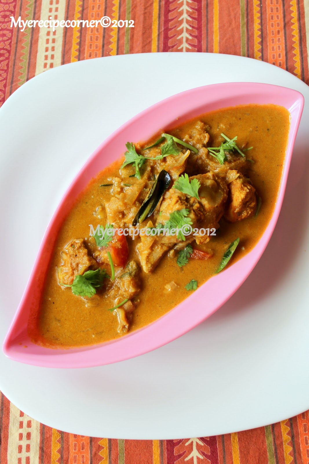 Mye S Kitchen Arachuvitta Chicken Kuzhambu Traditional Chicken Curry