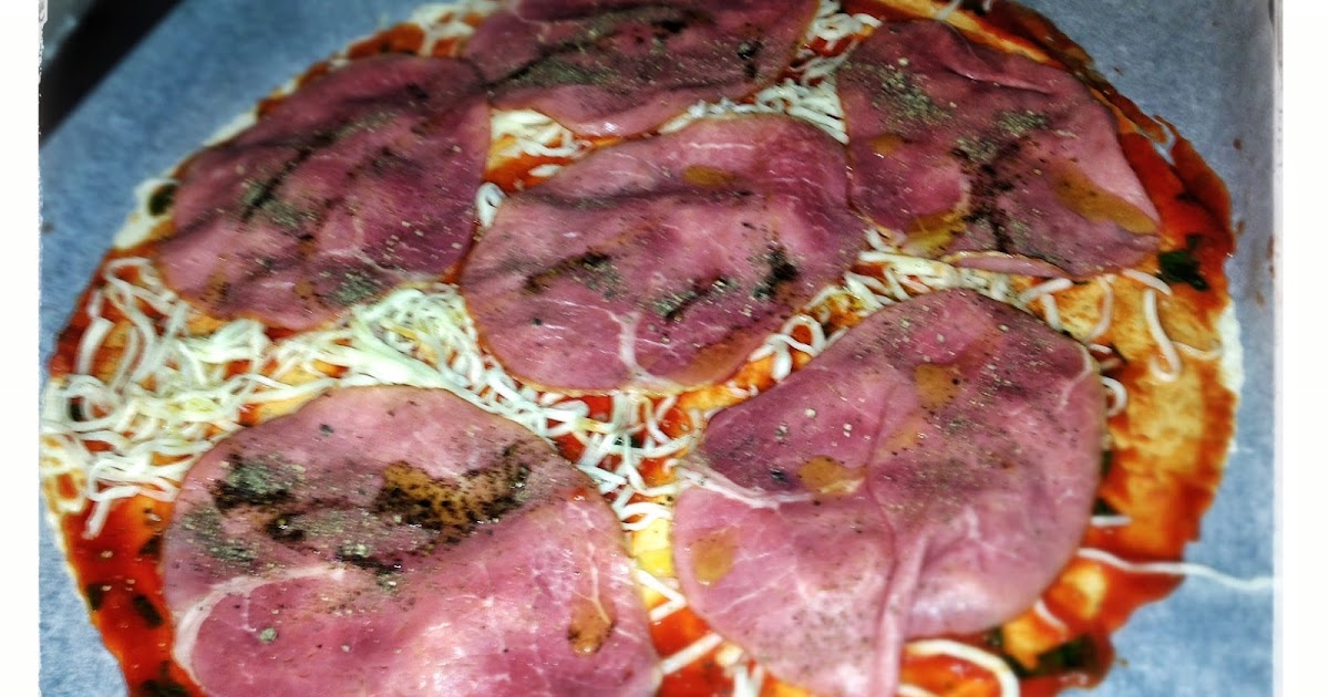 3 farklı Ev Yapımı İtalyan Pizza Sosili, Füme Etli ve Jambon&amp;Karışık