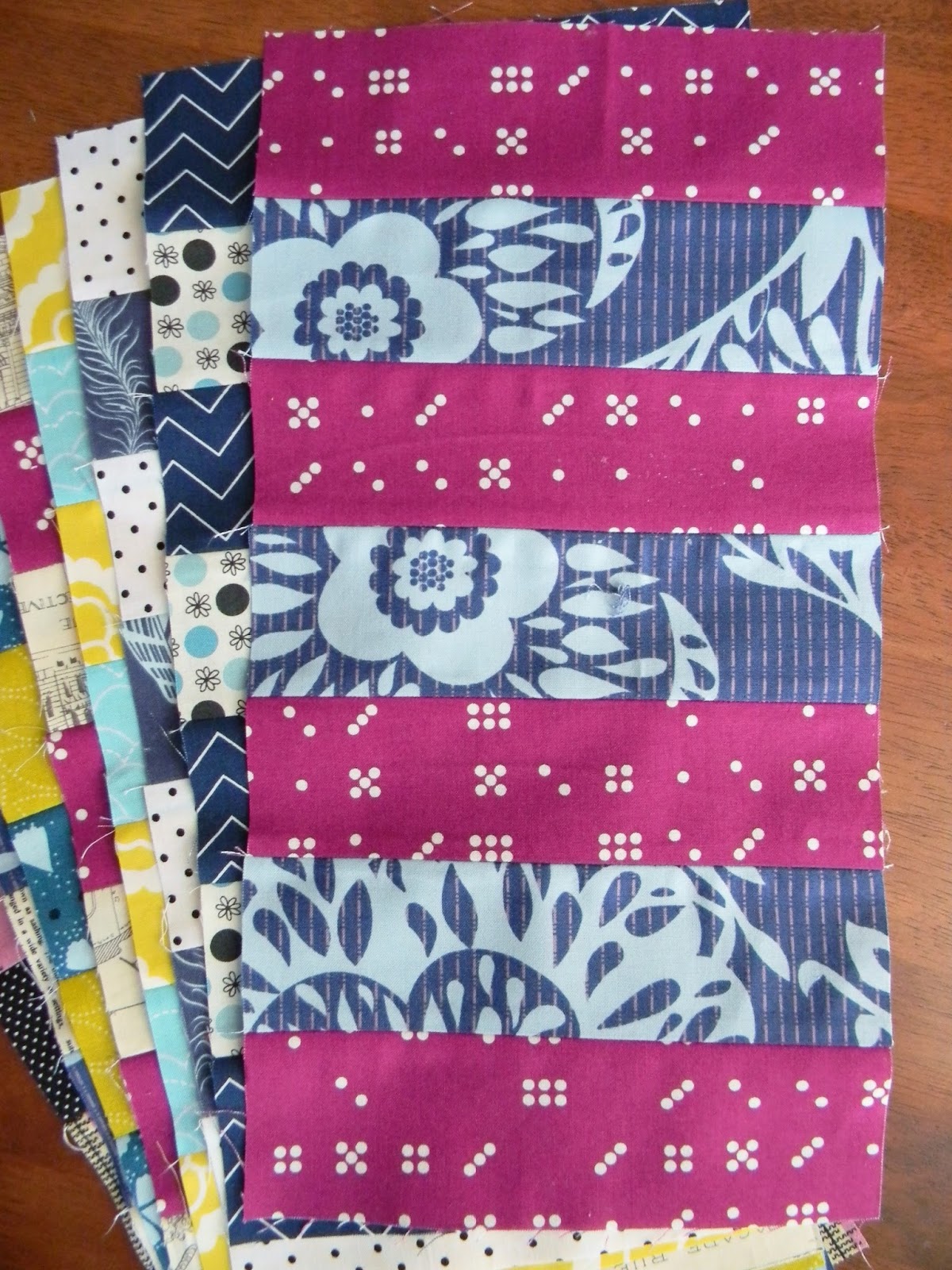 Teaginny Designs Rugby Stripe Block a tutorial