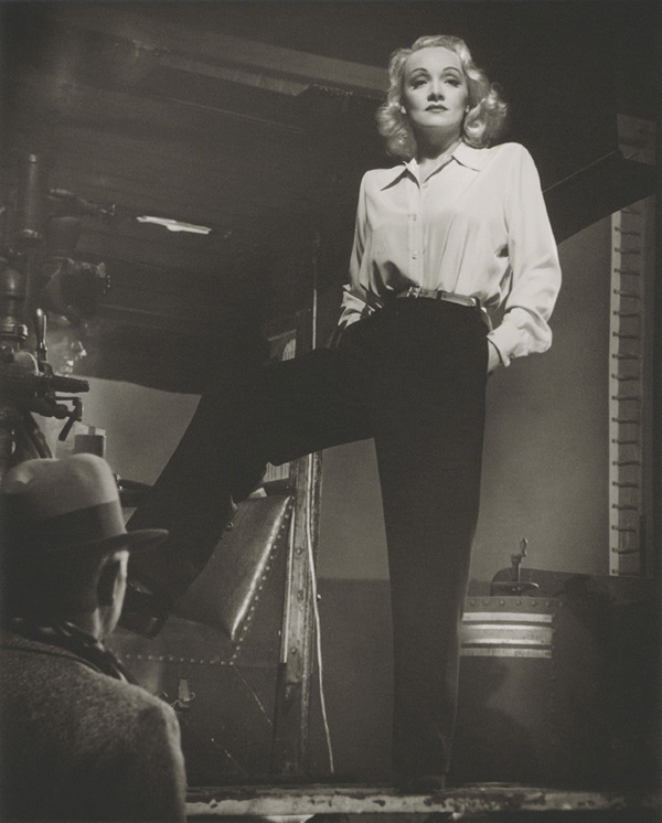 Check Out What Marlene Dietrich Looked Like  in 1941 