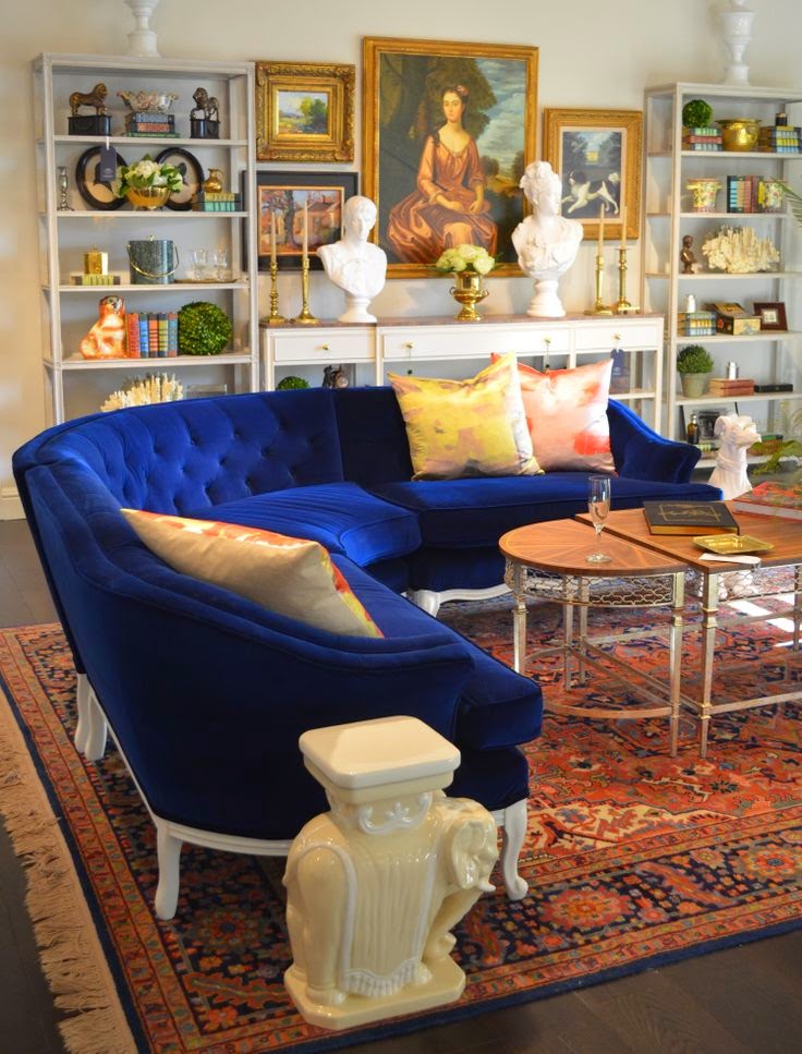 Eye For Design Decorating With Curved Sofas