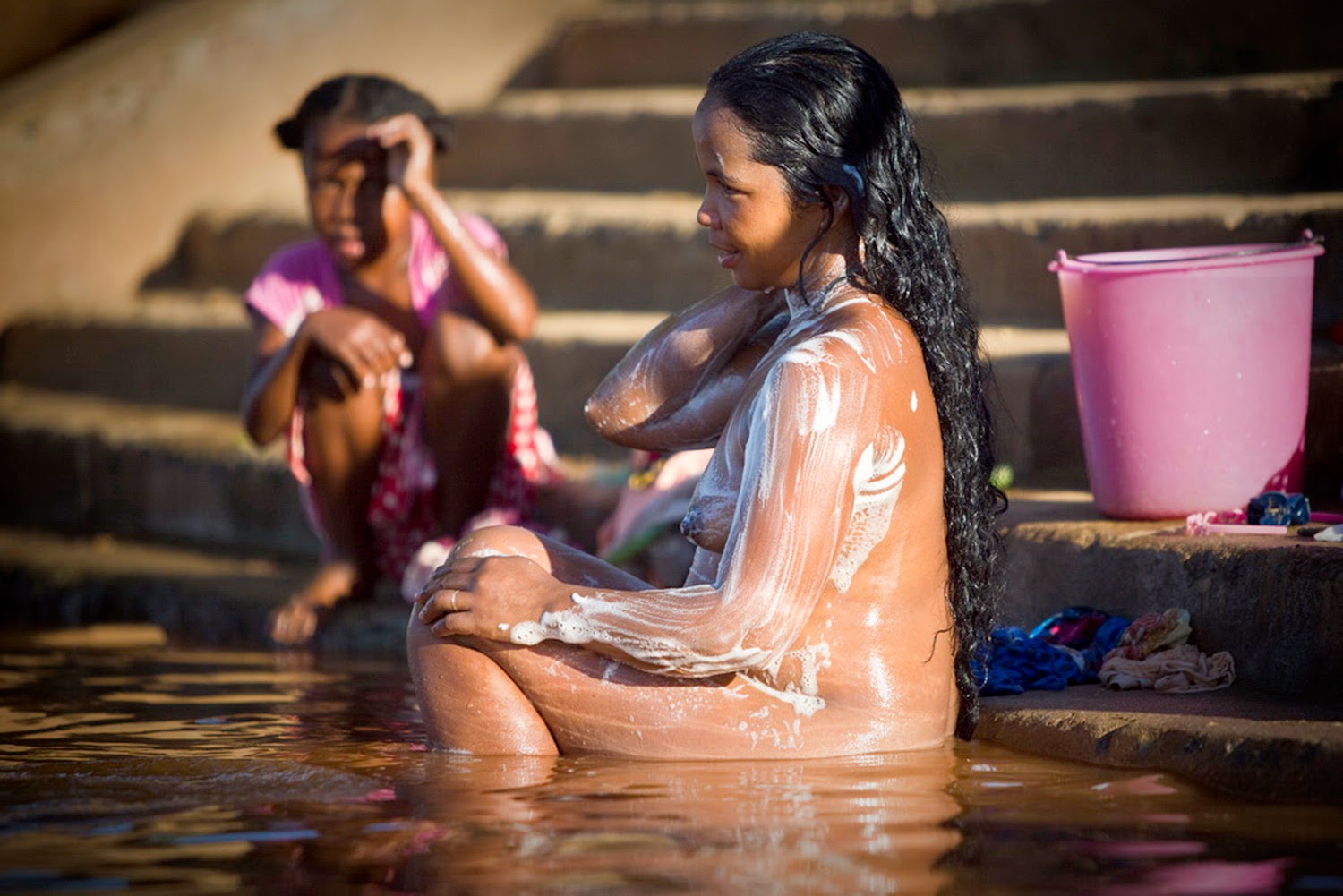 Indian women bath naked
