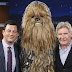 Harrison Ford briga com Chewbacca no programa de Jimmy Kimmel Live