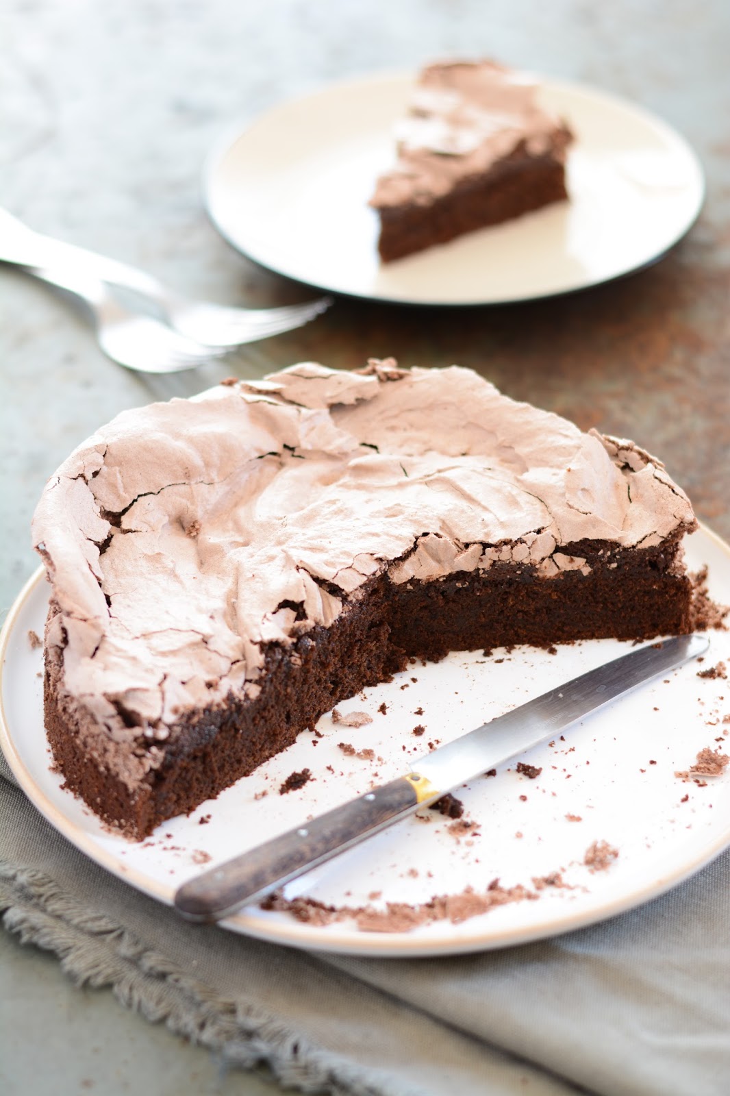 Gâteau au chocolat meringué