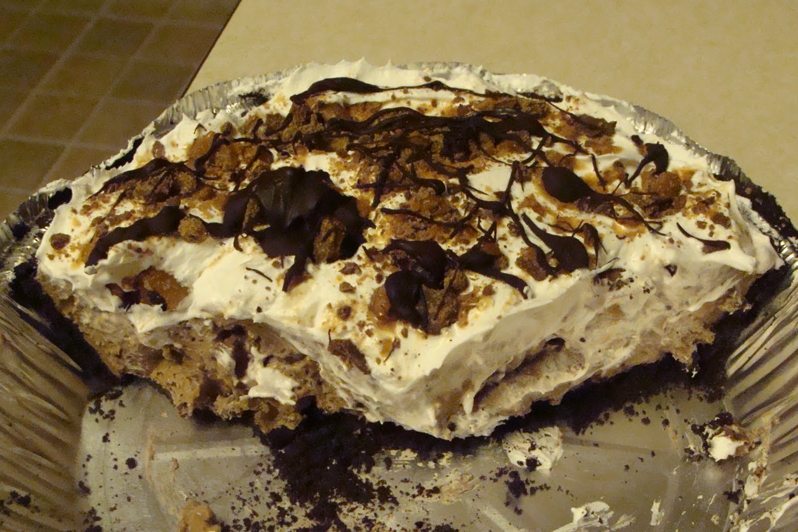 Lynnea's Recipes Candy Crunch Pudding Pie