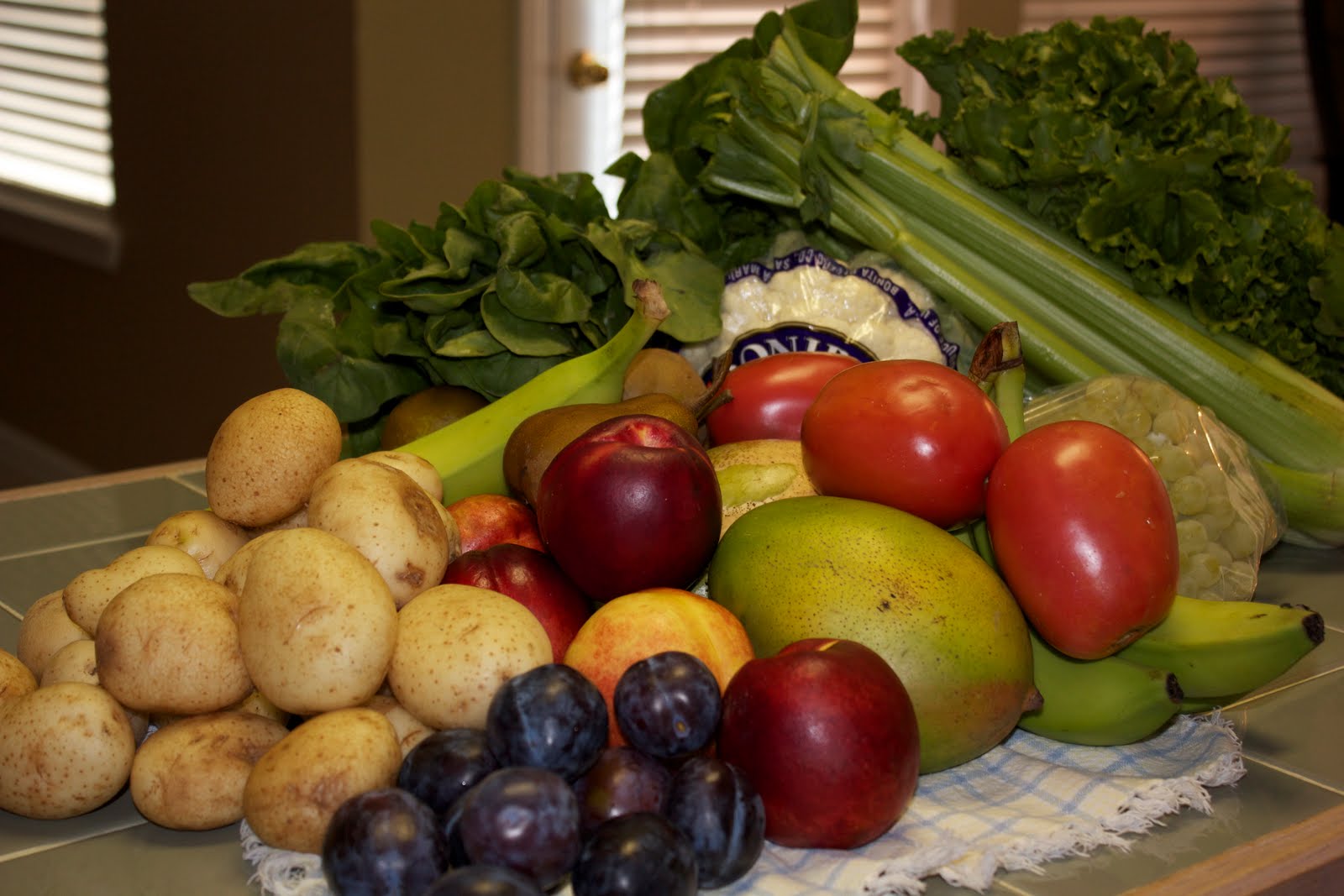 Friendly Kitchen Bountiful Baskets