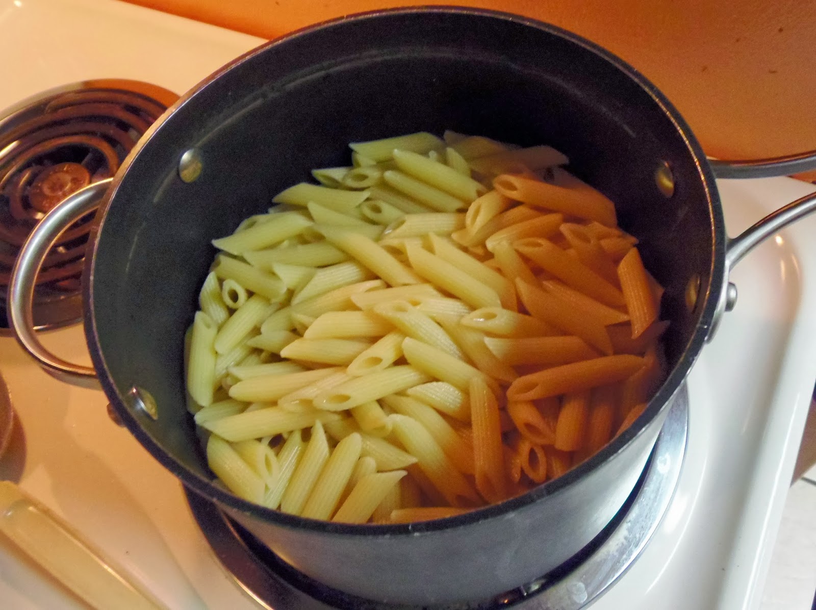 Glo's Kitchen Pesto Baked Ziti