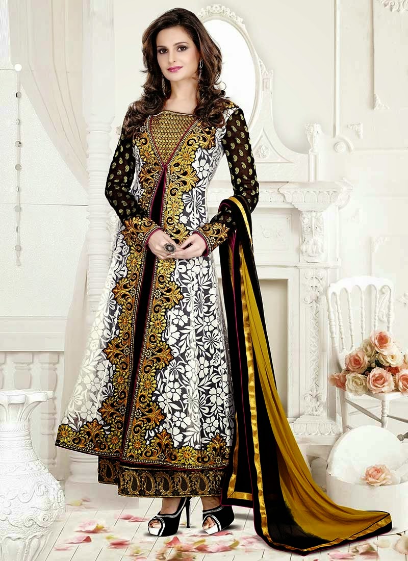 Pakistani Fashion,Indian Fashion,International Fashion,Gossips,Beauty