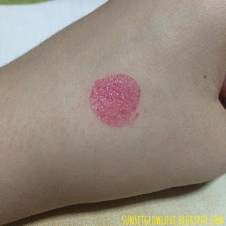 Missha The Style Beautiful Tint hand swatch starting to set