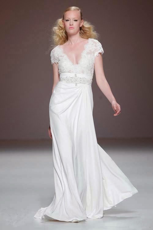 2015 Simple Wedding Dresses Collection by Cymbeline