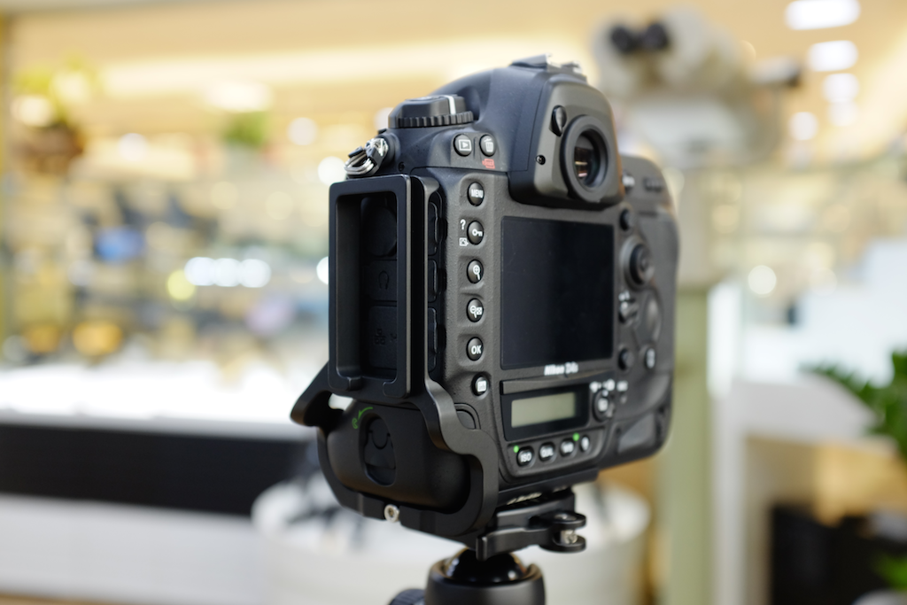 Markins Plate New Nikon D4s / D4 Lbracket from Markins (PND4 and LND4)