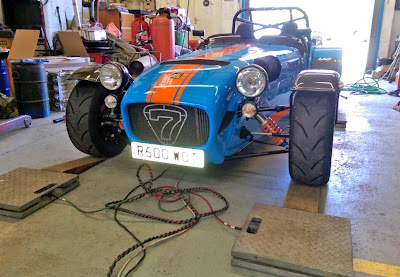 Caterham R500 'Superlight' Duratec going onto the scales - eventually weighing in at 575kg