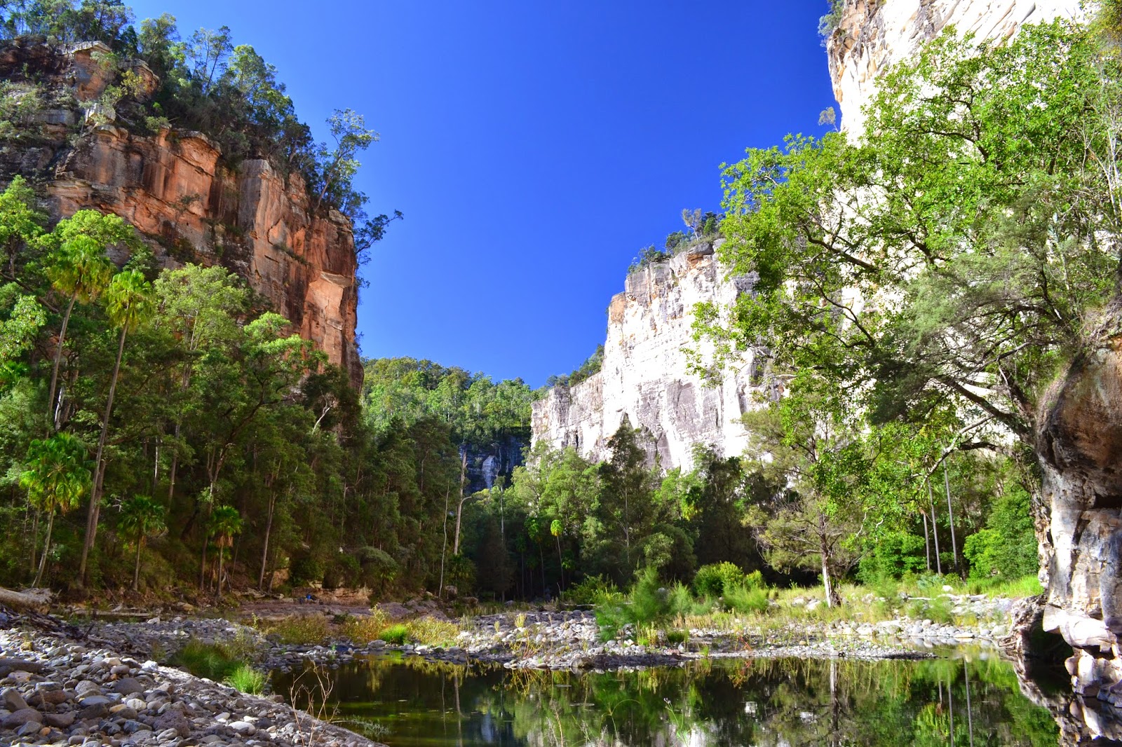 Goin' Feral One Day At A Time Carnarvon Great Walk, April 2014