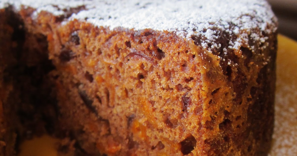 Chef Tess Bakeresse Cranberry Carrot Cake With Lemon Cream Sauce