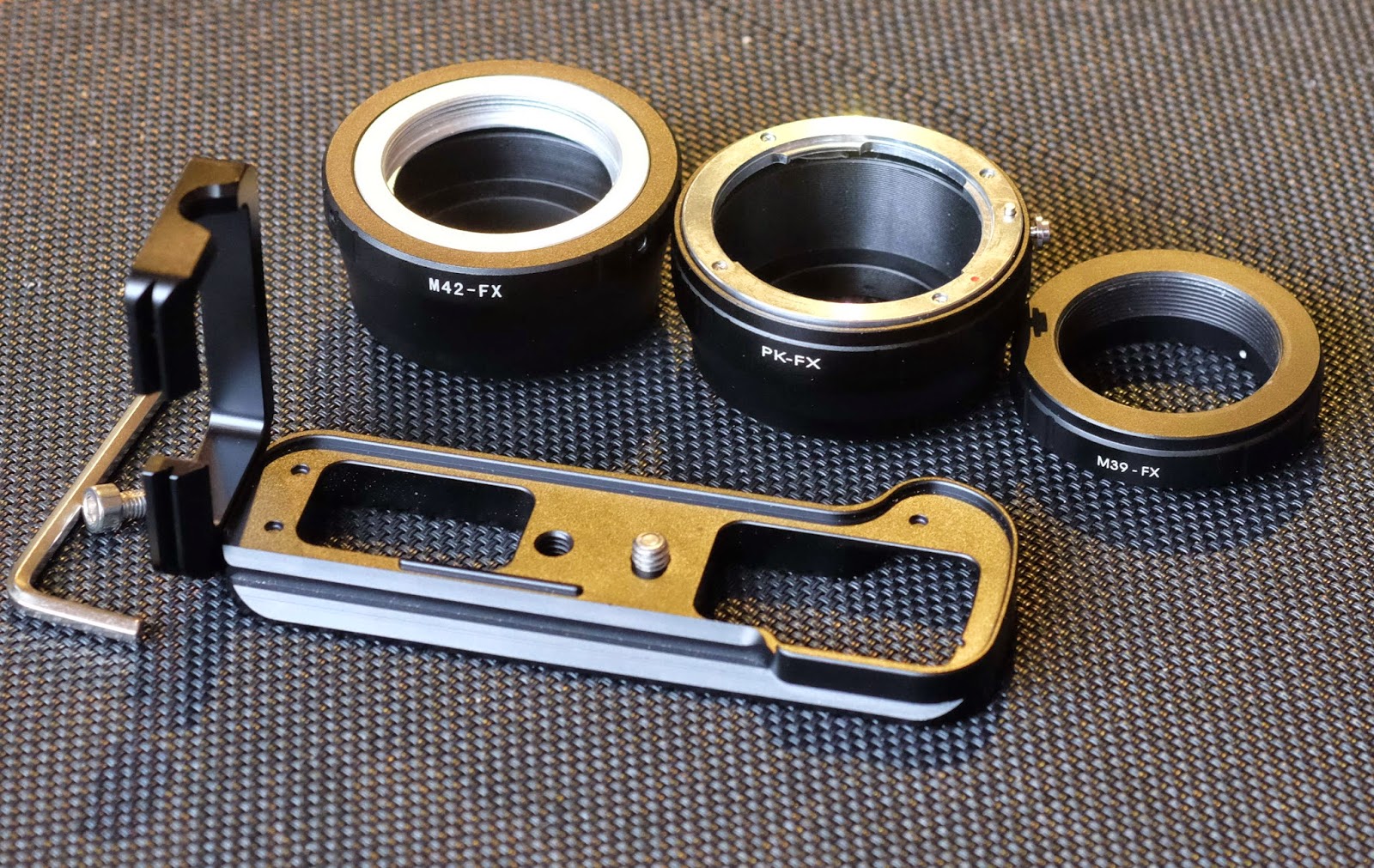 Nojy's  Log Fuji XT1 Vintage Lens Adapters