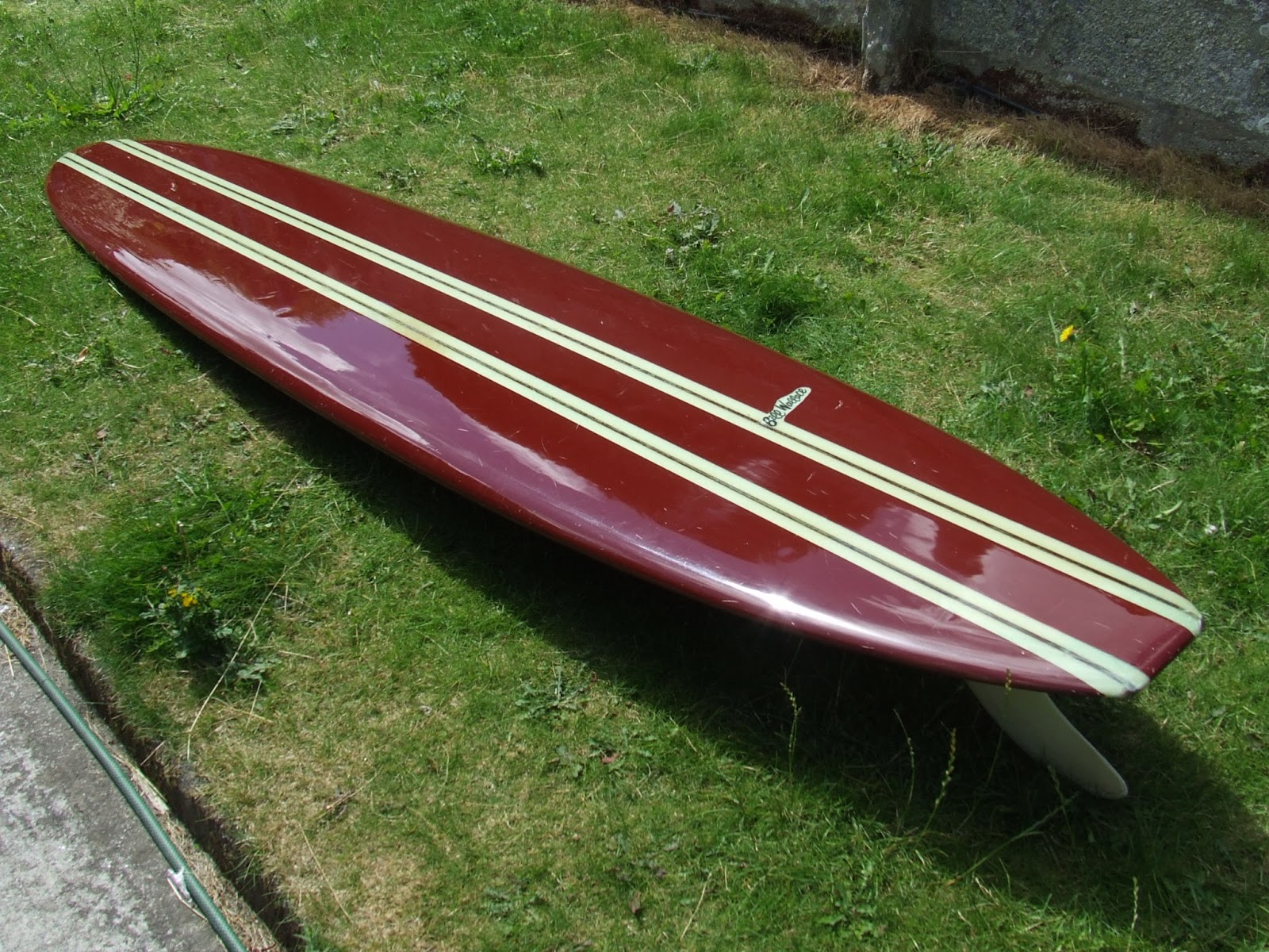 vintage surfboard collector UK: Wallace longboard restoration