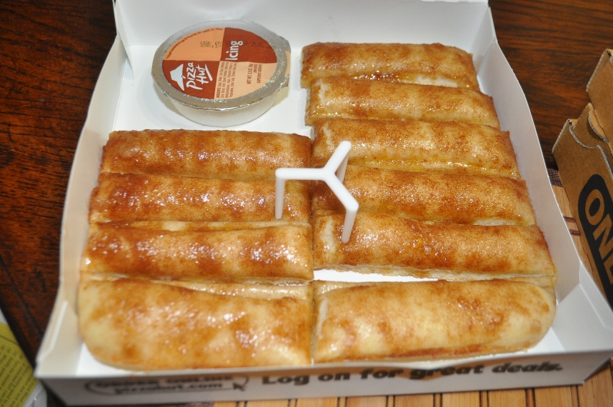 Mom Daughter Style Pizza Hut Dinner