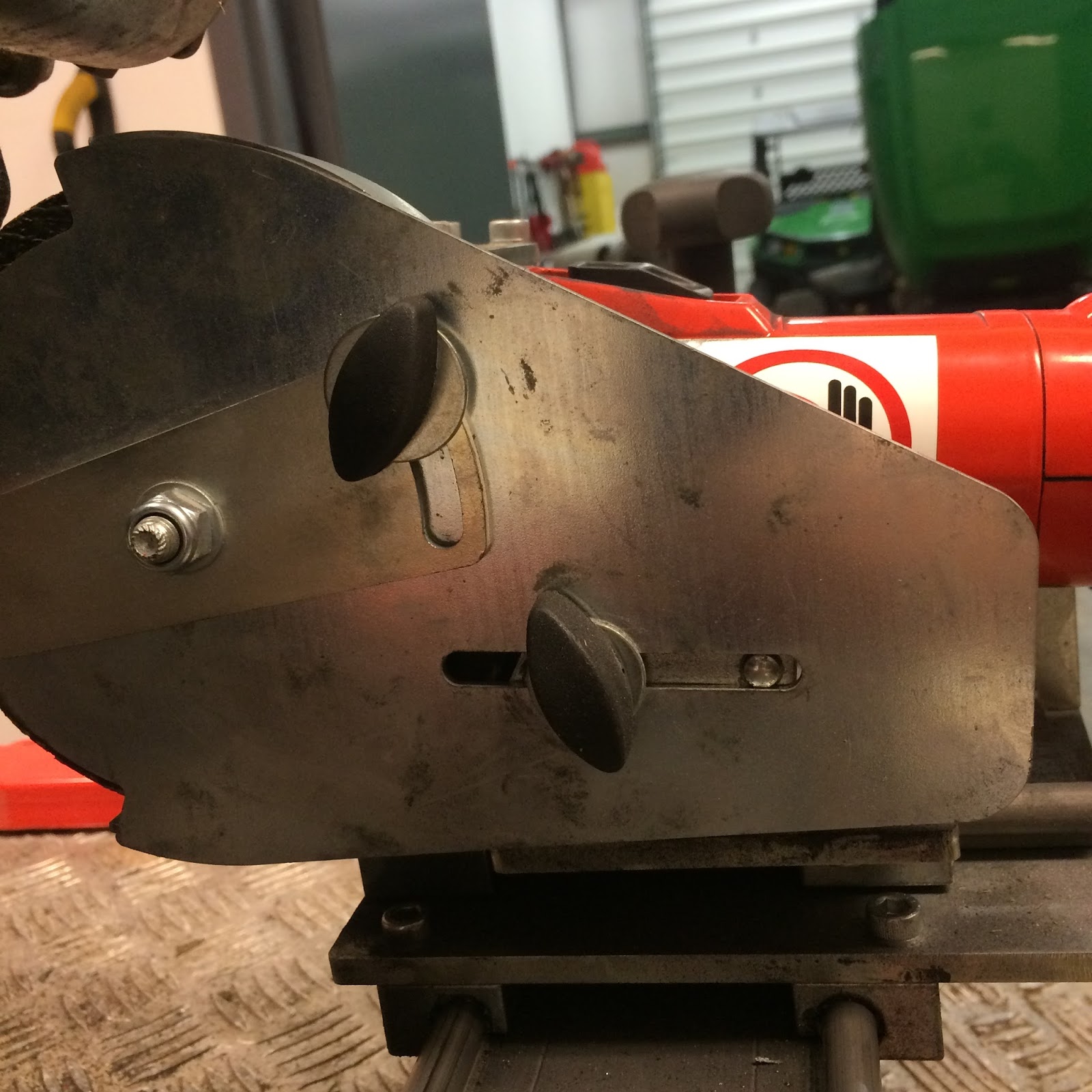 Bobs Shop Bernhard 3000 grinding and relief grinder