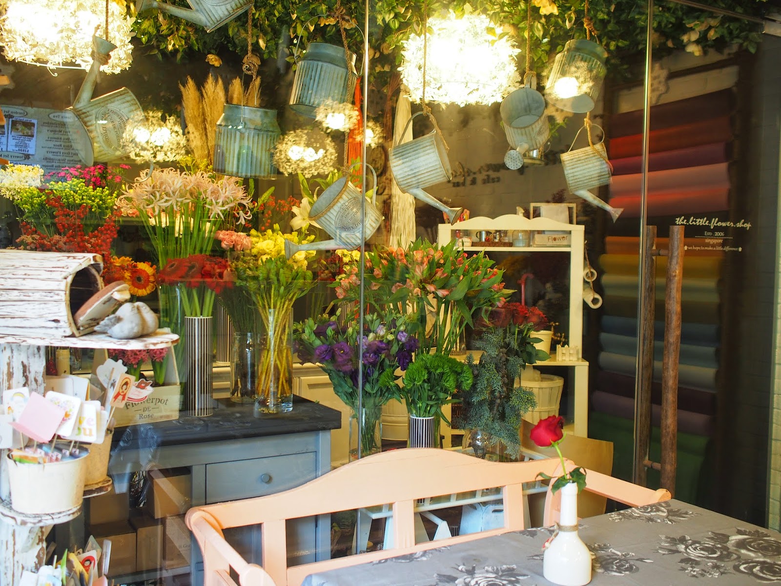 [Cafe Hopping in Singapore] The Little Flower Shop ( Raffles Place, Lau