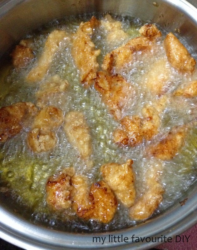 my little favourite DIY Taiwanese Fried Chicken in Plum Sauce ..梅汁雞柳