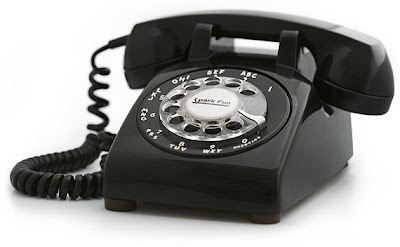[http://2.bp.blogspot.com/-0xnrAHTb_s4/TZOYszchZ9I/AAAAAAAAAKI/G5Bf1W0Voag/s400/rotary-phone.jpg]