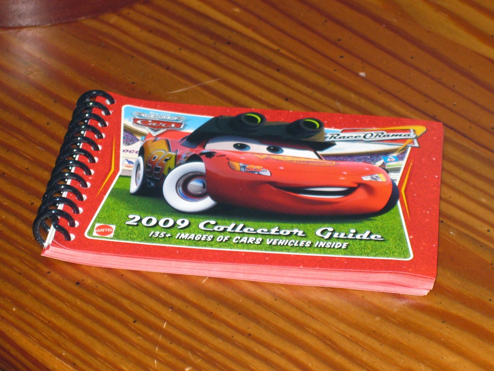 Disney Cars Race-O-Rama Night Vision Lightning McQueen Diecast Car 