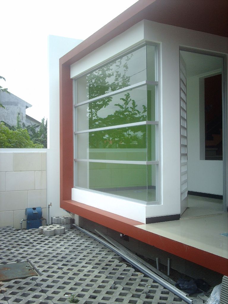 This modern house is ideal for those of you who love the product that is simple but ordinary