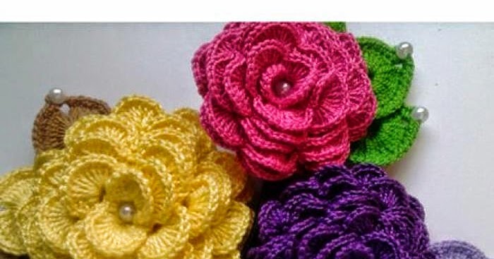 Flores tejidas al crochet decoradas con perlas - con paso a paso en