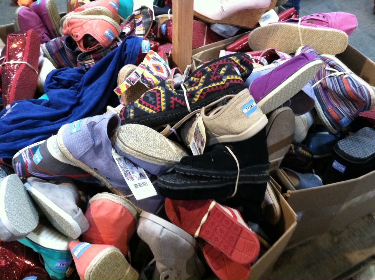 diadora sneakers glitter