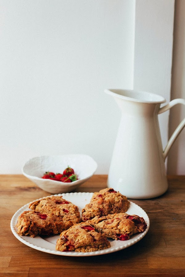 Whole Grain Strawberry Oat Scones (RefinedSugar Free) hummingbird