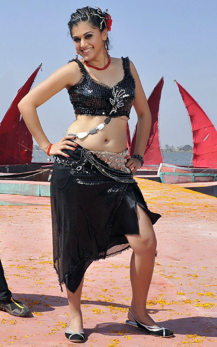 Tapsee Navel Stills