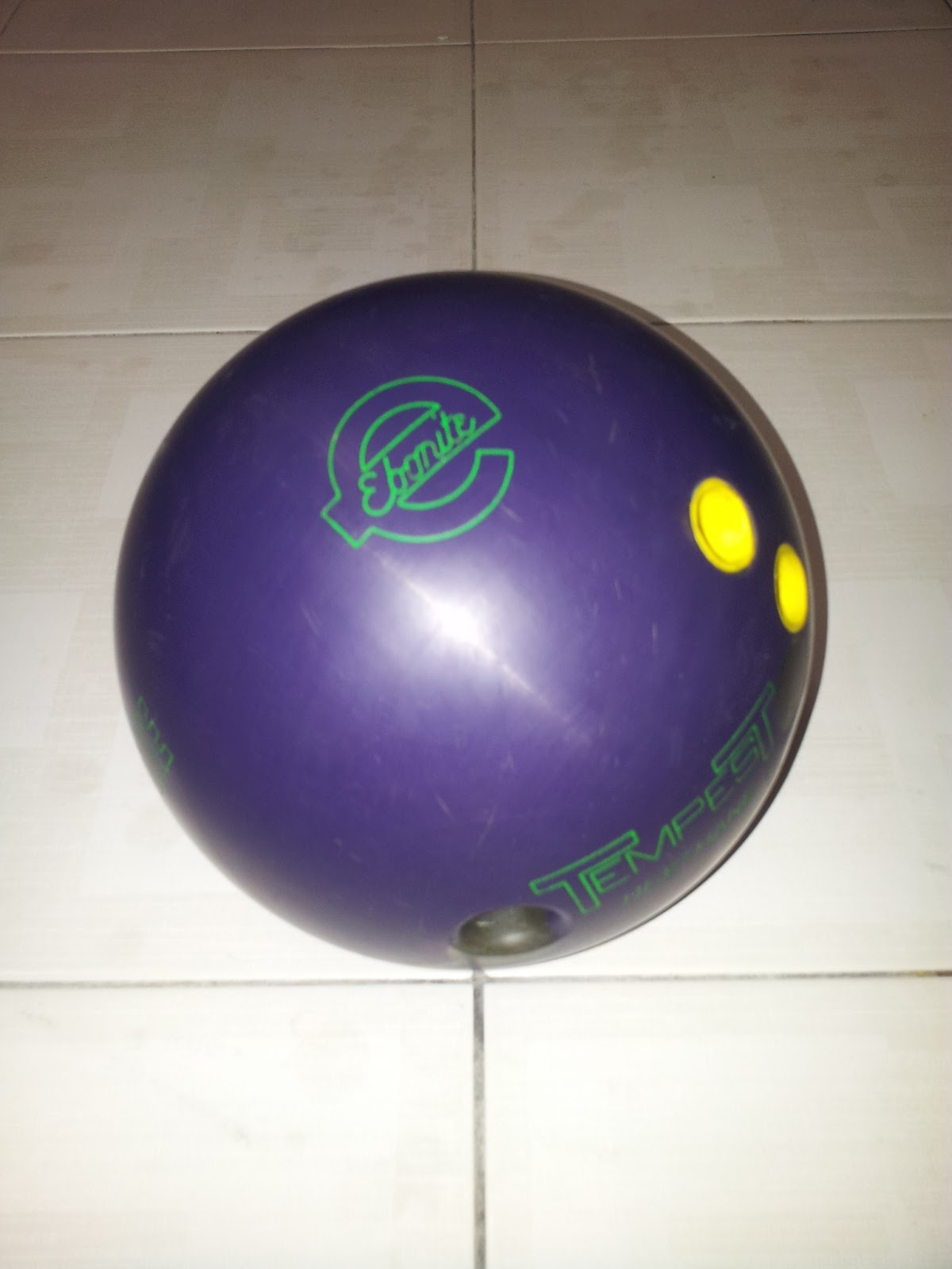 KEDAI BOWLING ONLINE Ebonite tempest urethane bowling ball