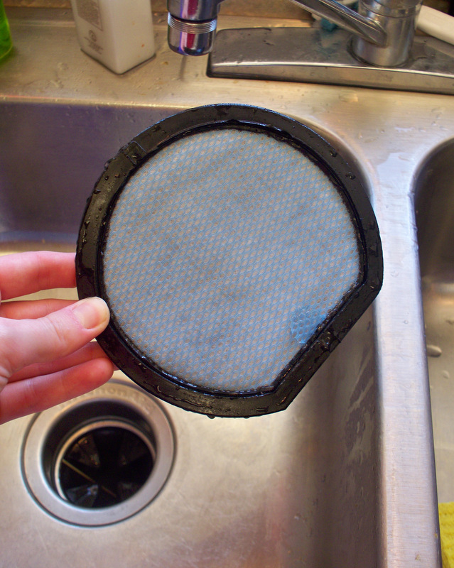 How to Clean a Hoover Wind Tunnel Vacuum By Hilary Jordan