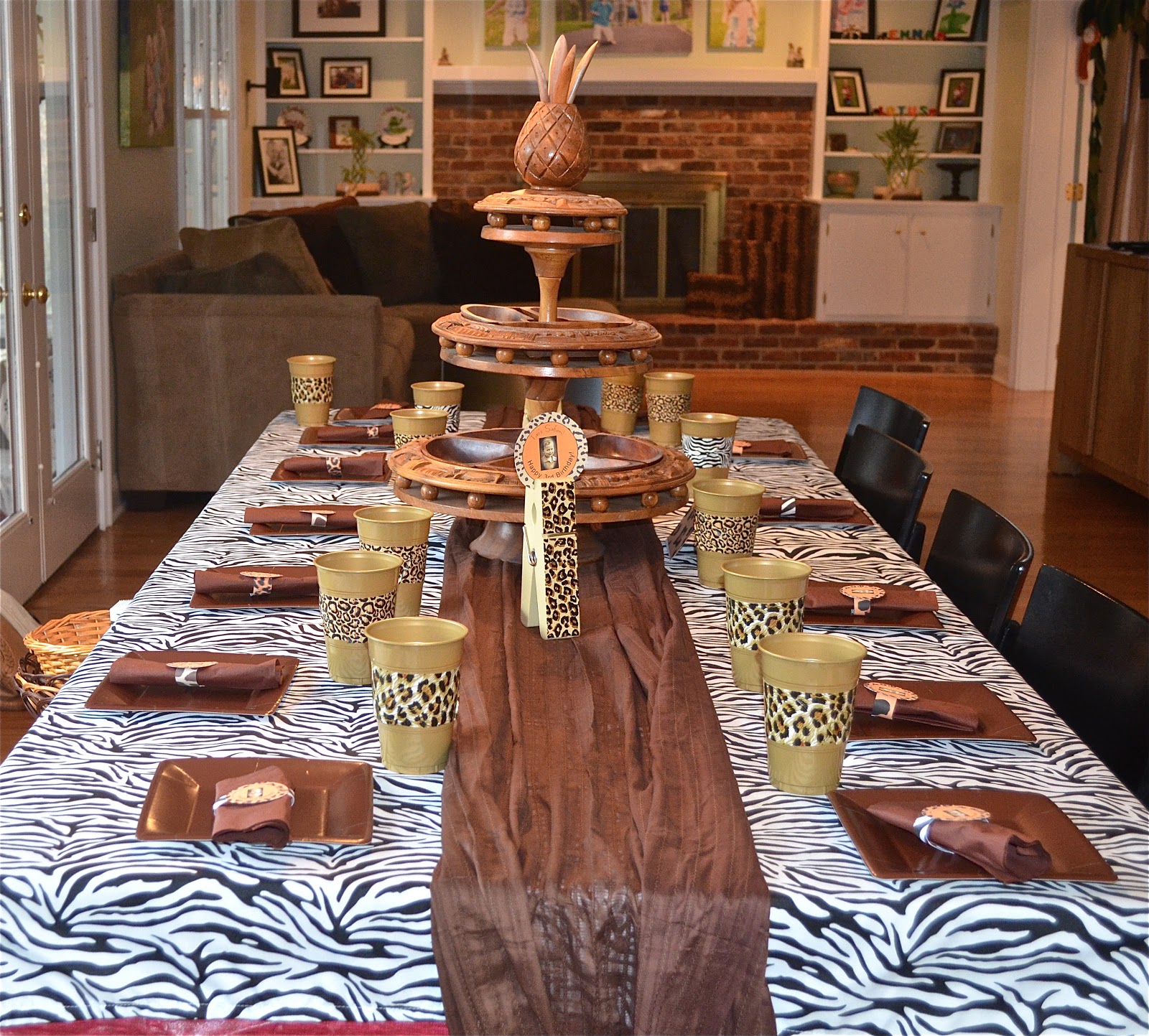 Pretti Mini Blog: The Super Safari Party