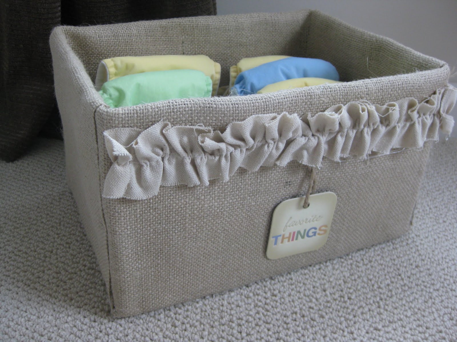 My *PINK* Life BurlapCovered Storage Box Tutorial