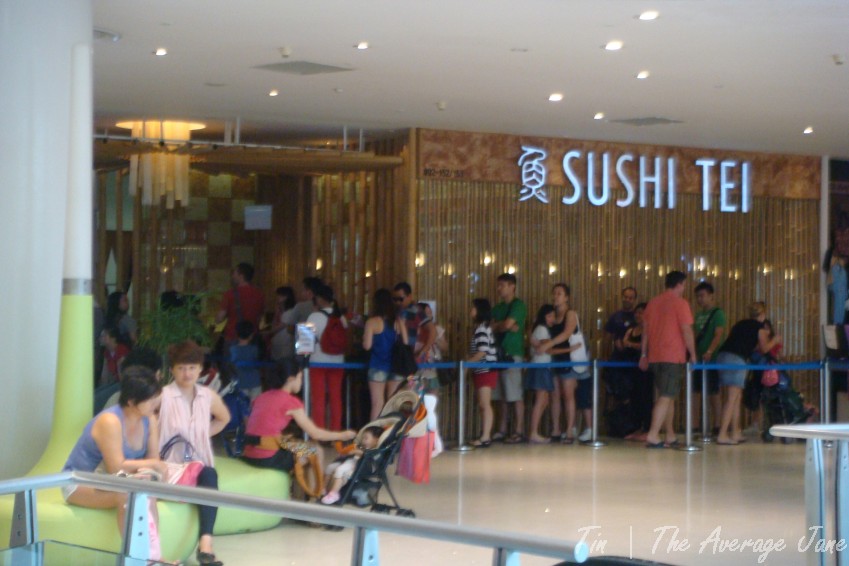 The Average Jane Dining Out the Singapore Way