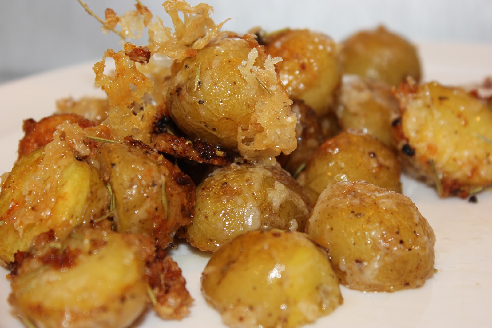 love me simply rosemary parmesan roasted potatoes