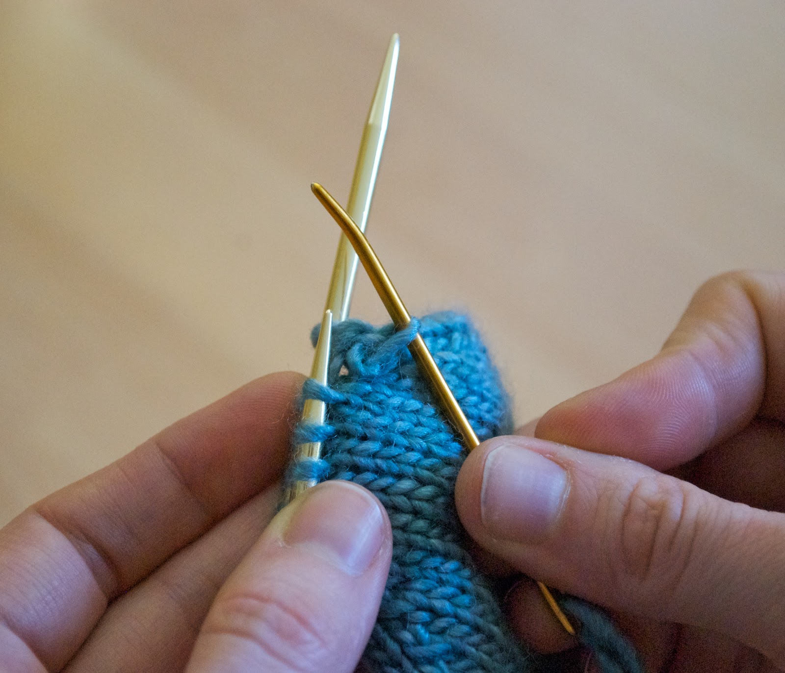 AndreaKnits: Grafting Using Kitchener Stitch