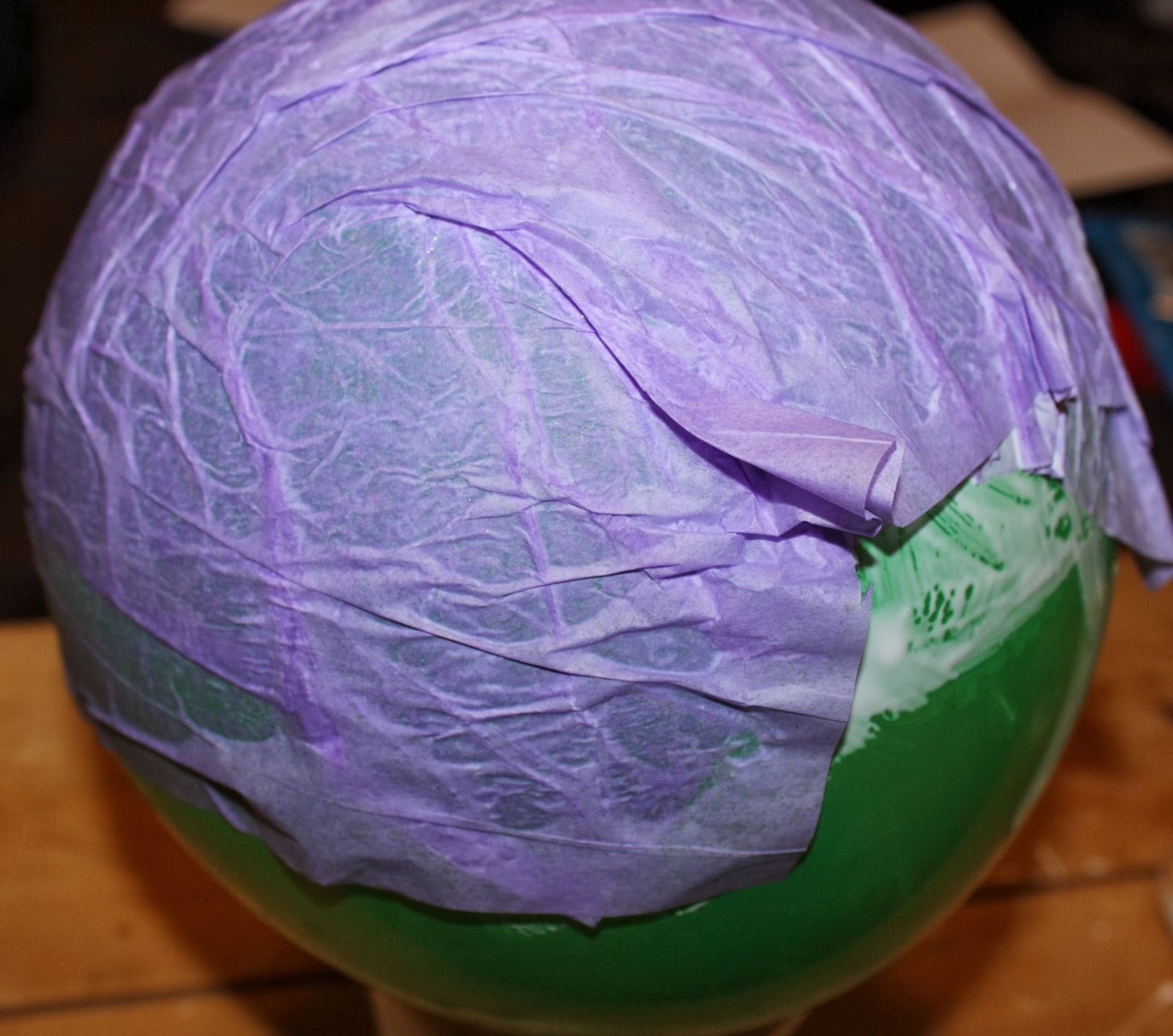 Aira Artistry Discovering 2014 Tissue Paper Bowl and Yarn Egg