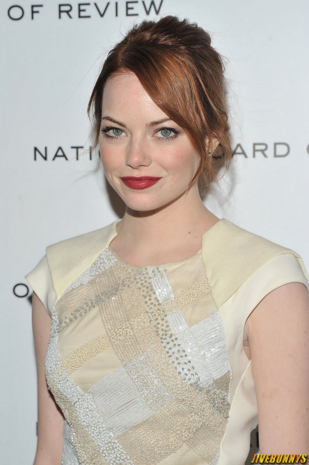 http://2.bp.blogspot.com/-14sMYCGB3t8/T_dVdX2dQUI/AAAAAAAACUQ/8iFD_tQ6vog/s1600/emma_stone_500001.jpg